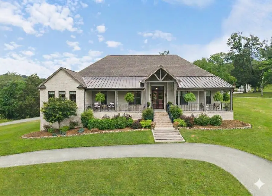 1135D Center Point Rd, Hendersonville, TN 37075 - #2