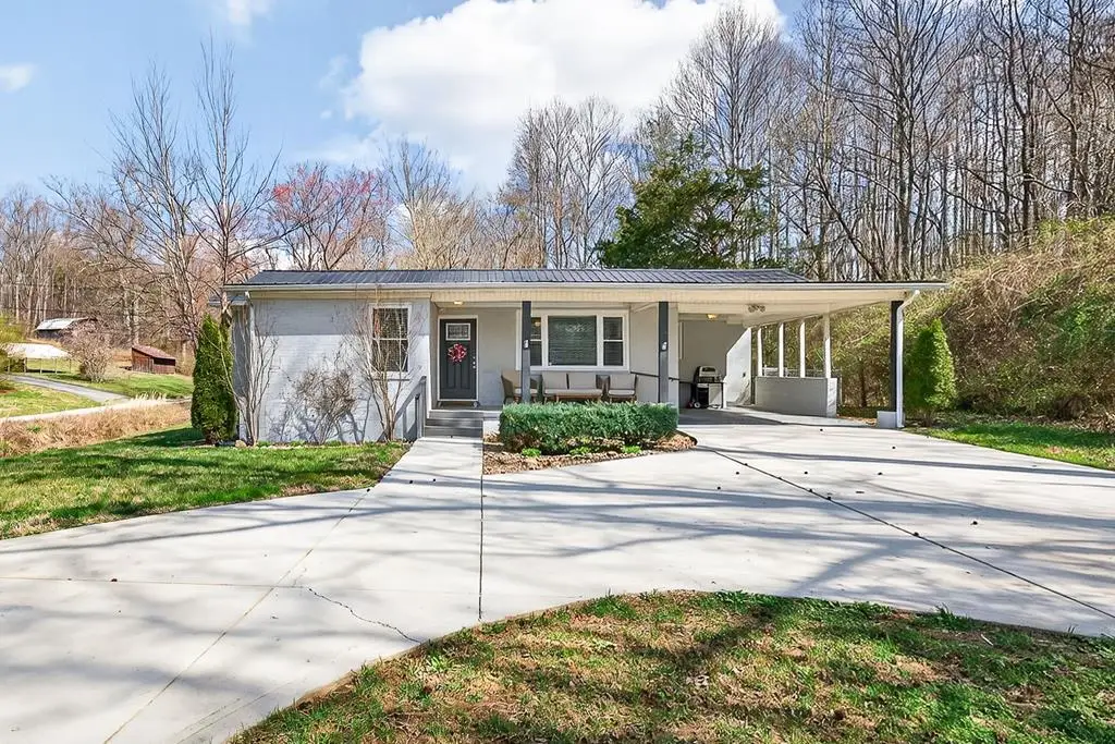 805 Crescent Dr, Cookeville, TN 38501 - #1