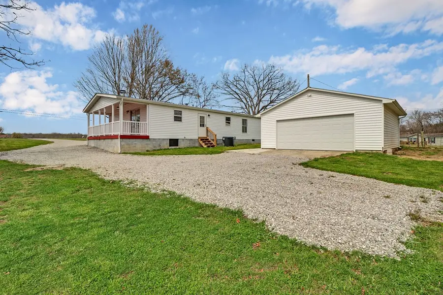 5421 S York Hwy, Grimsley, TN 38565 - #2