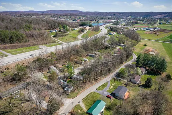 1201 Hidden Valley Mobile Home Park, LIVINGSTON, TN 38570