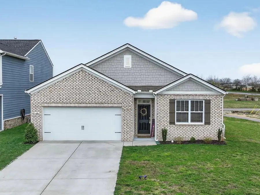 7129 Sunny Parks Dr, White House, TN 37188 - #2