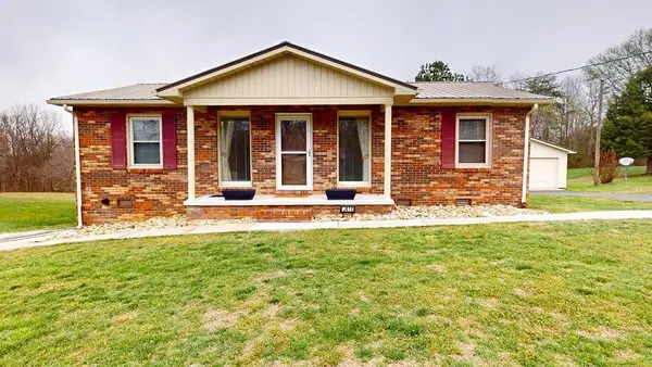 2418 Amber Meadows Rd, COOKEVILLE, TN 38506-7671