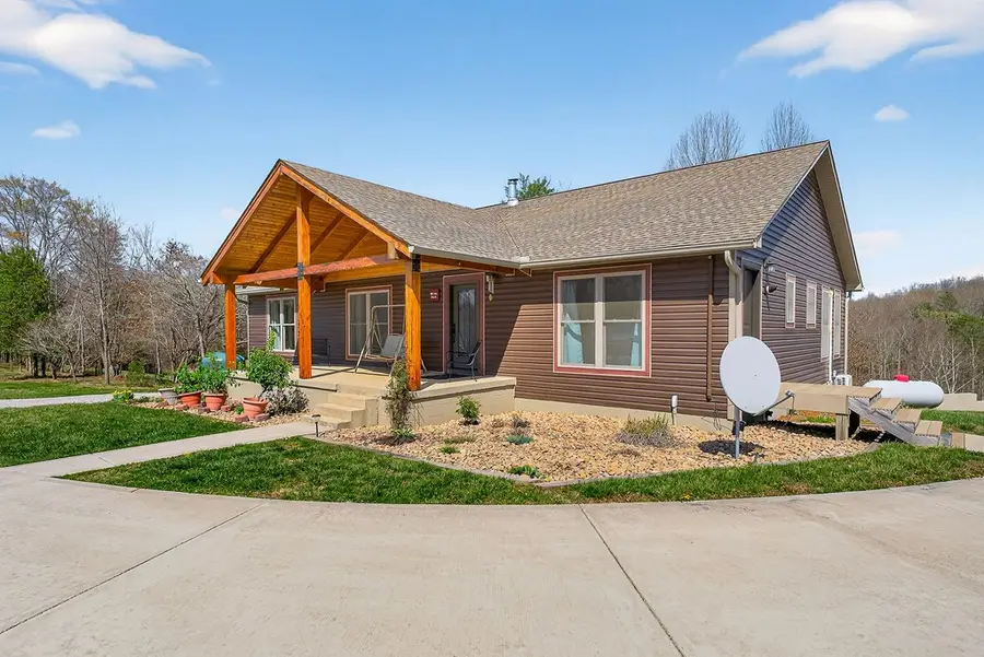 138 Effie Allen Ln, Hilham, TN 38568 - #3