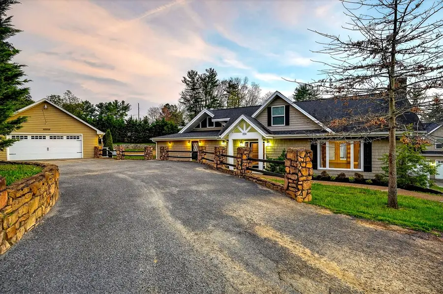 230 Cora Rd, Cookeville, TN 38501 - #2