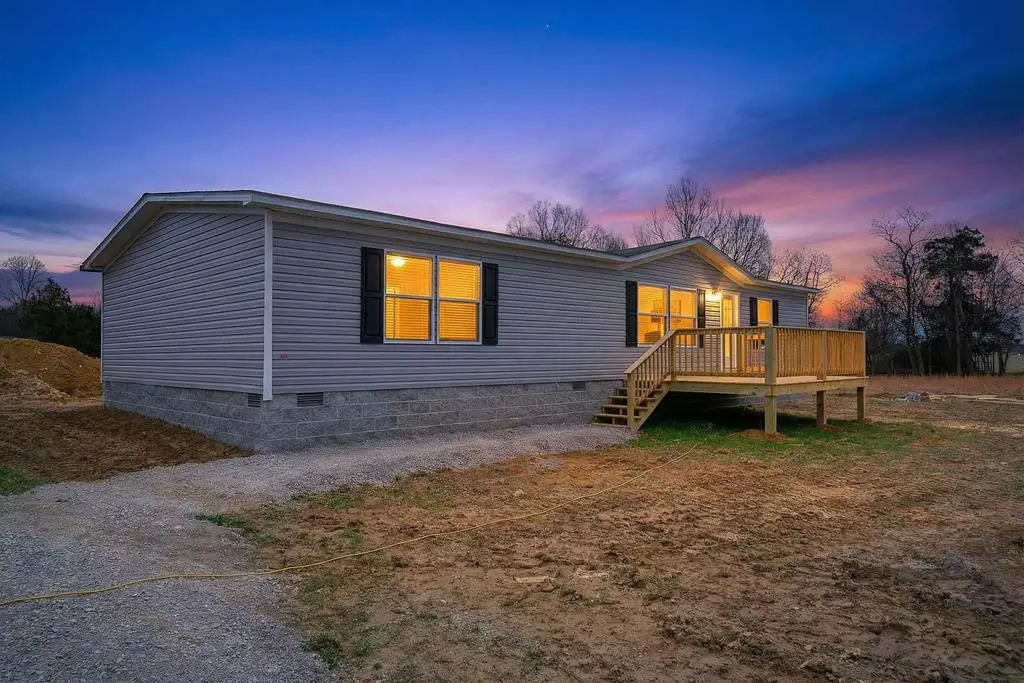 129 Earl Phillips Lane, Hilham, TN 38568 - #1