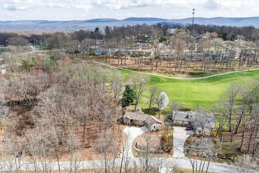 113 Prescott Ln, Crossville, TN 38558 - #3