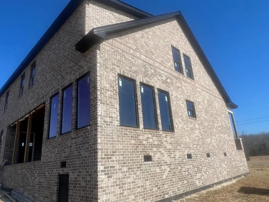 1075 Fawn Dr, Cookeville, TN 38501 - #3