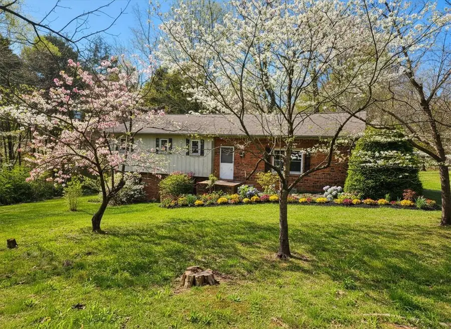 5213 Hillrose Dr, Baxter, TN 38544 - #2