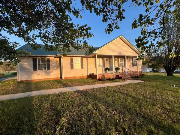 885 Frank Anderson Rd, SPARTA, TN 38583