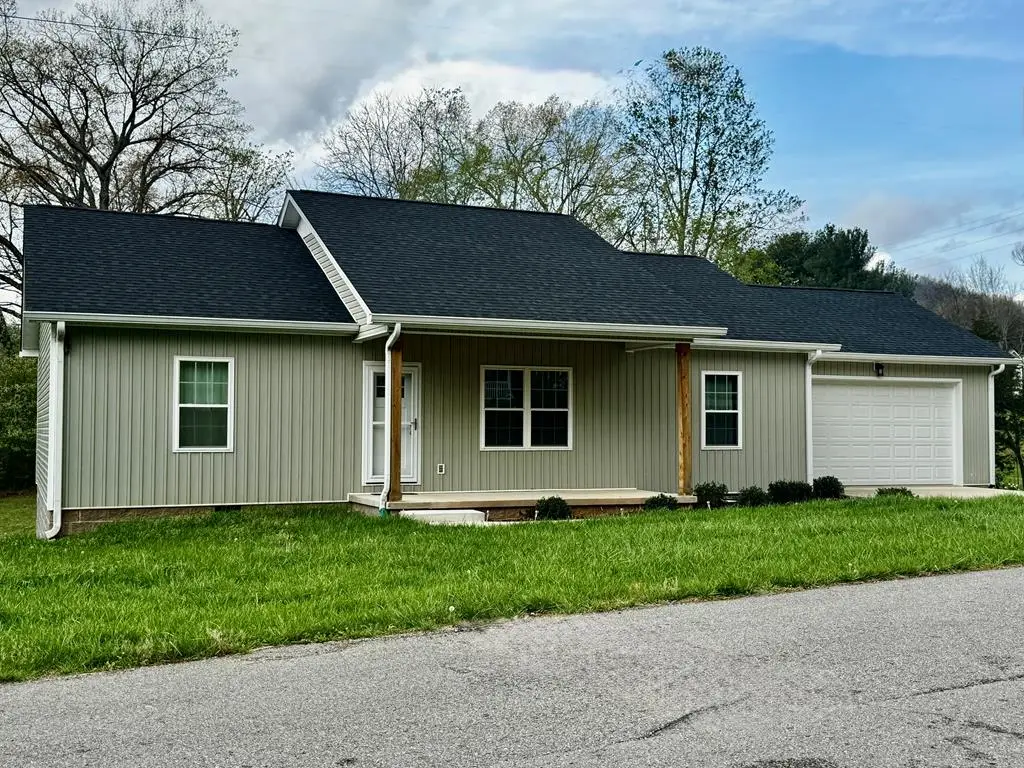 1366 Hidden Valley Rd, Livingston, TN 38570 - #1