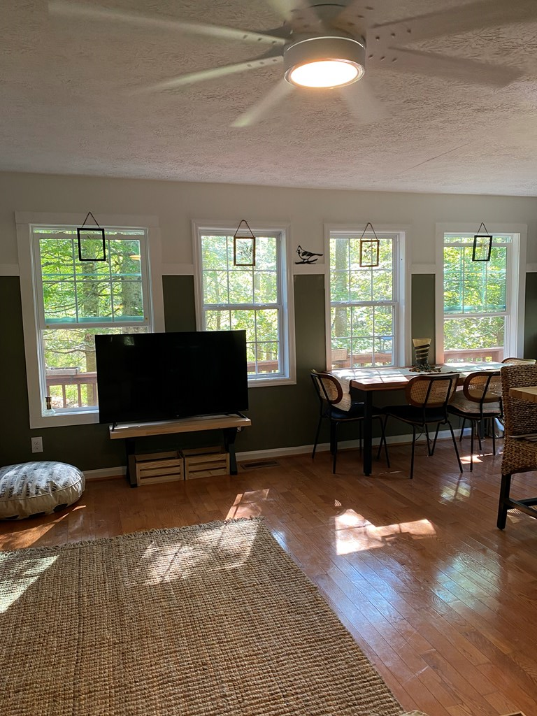 5079 Eagles Cove Rd., Byrdstown, TN 38549 - #3