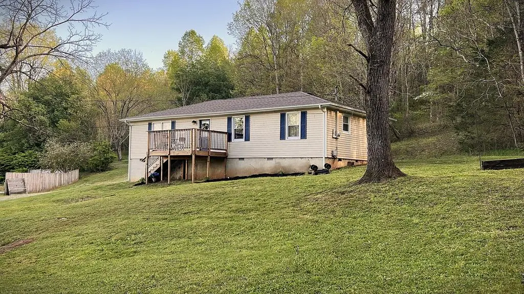 729 Jefferson Avenue, Sparta, TN 38583 - #1