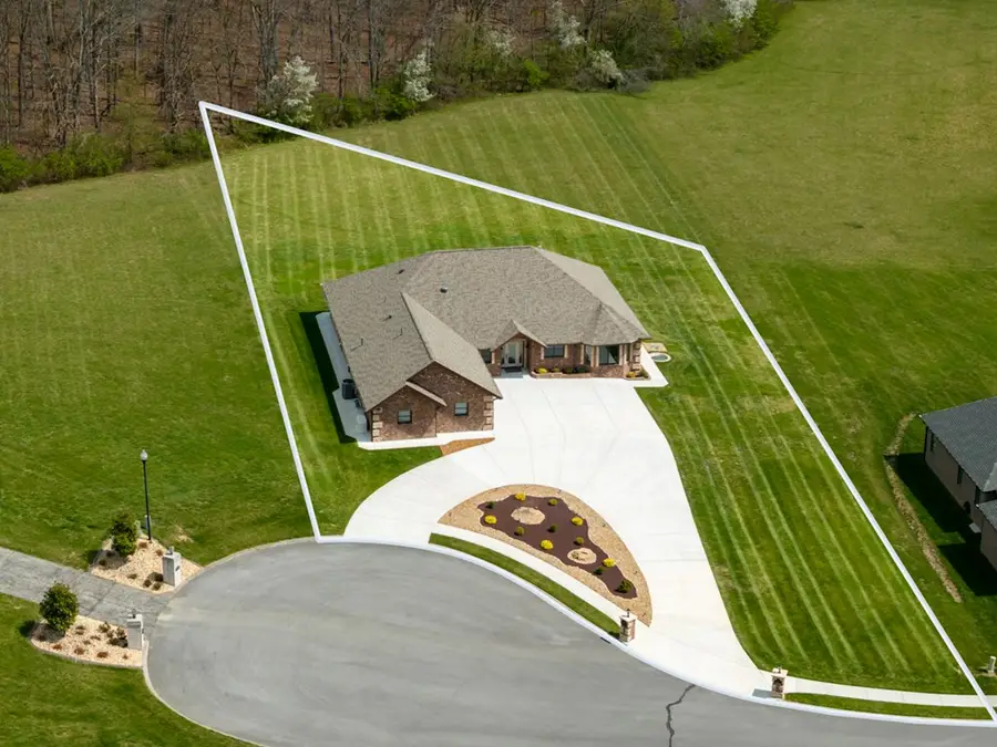 42 Sycamore Rd, Crossville, TN 38555 - #2