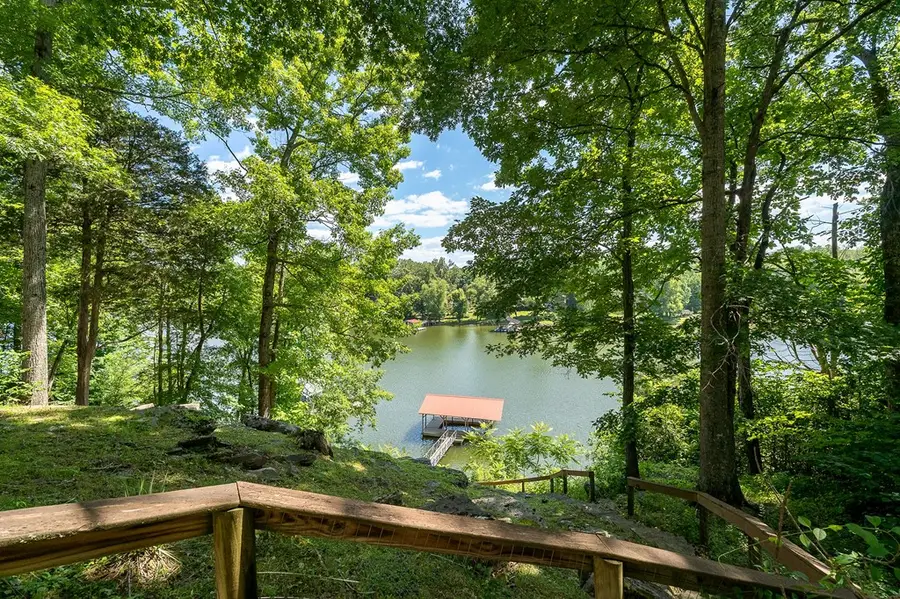 142 Rayahs Way, Quebeck, TN 38579 - #2