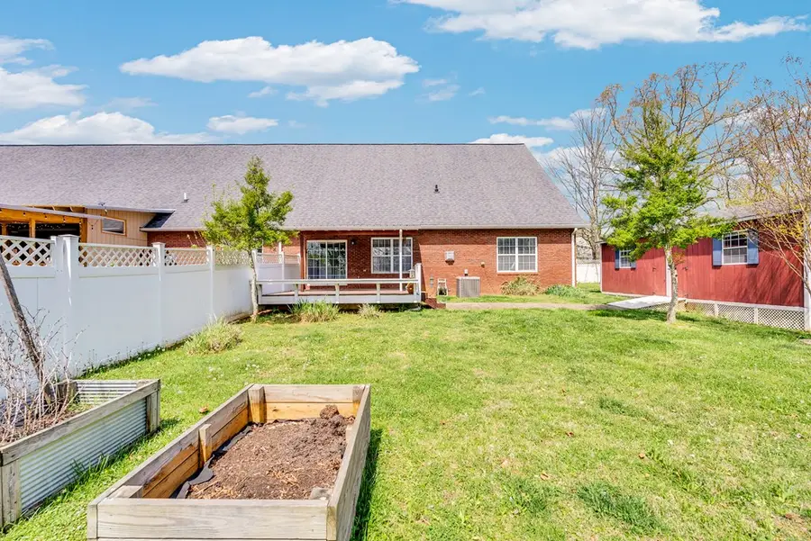 127 Maxwell Street, Algood, TN 38506 - #3