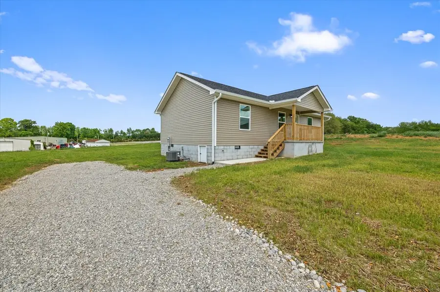 111 Conley Dr, Pall Mall, TN 38577 - #2