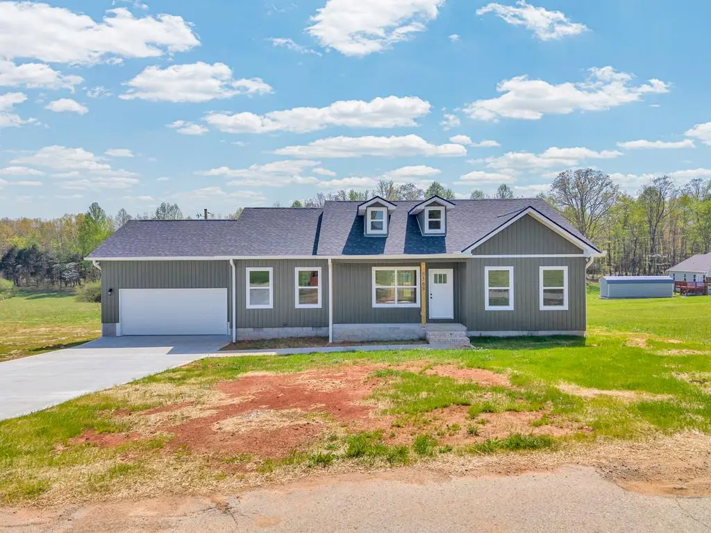 8368 Southfork Rd, Baxter, TN 38544 - #1