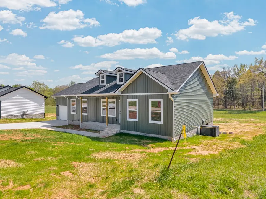 8368 Southfork Rd, Baxter, TN 38544 - #3