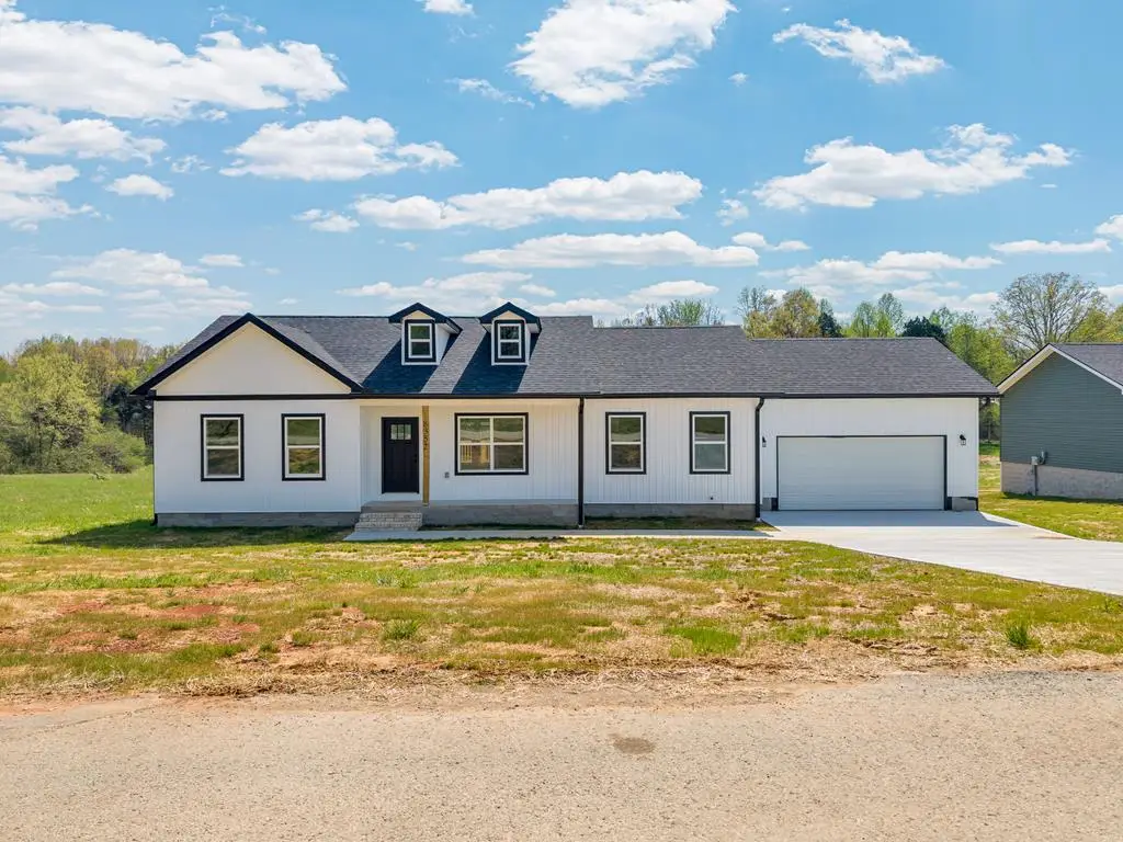 8352 Southfork, Baxter, TN 38583 - #1