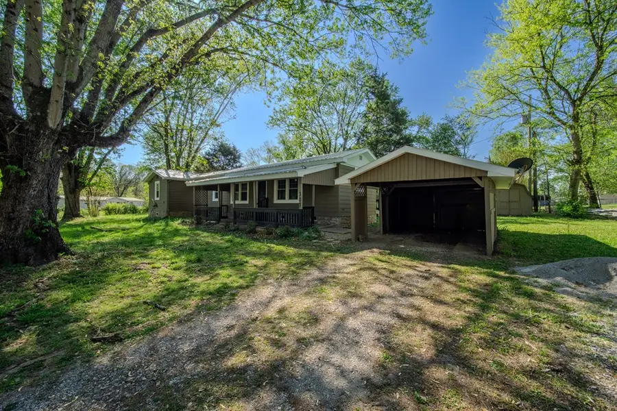 307 Isom St, Cookeville, TN 38506 - #2