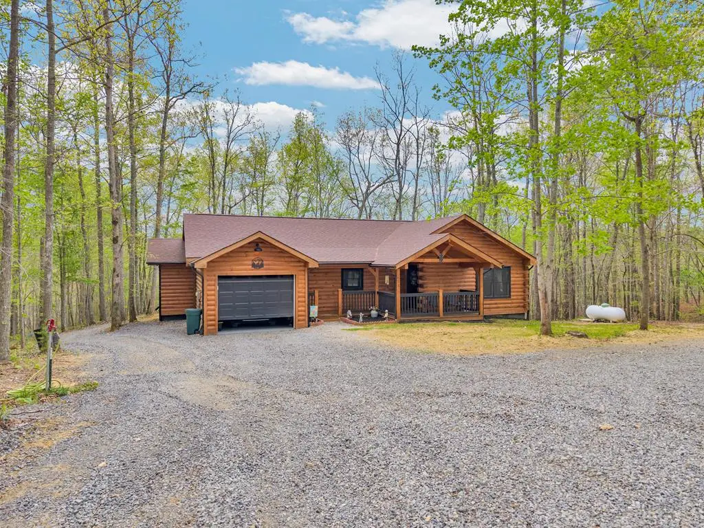 673 Arrowhead Ln, Moss, TN 38575 - #1