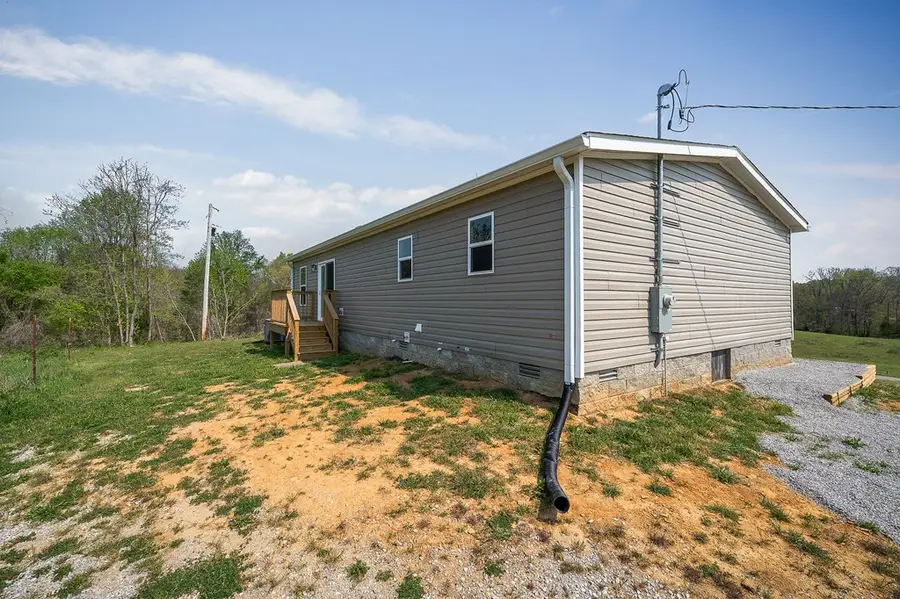 9107 Barnes Ridge Rd, Monroe, TN 38574 - #2