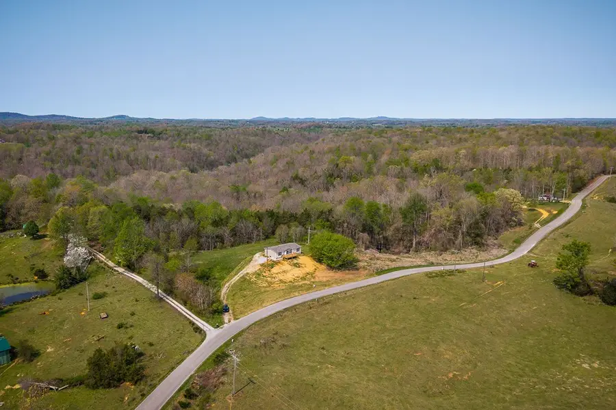 9107 Barnes Ridge Rd, Monroe, TN 38574 - #3