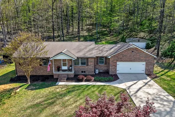 747 Old County Farm Road, Spencer, TN 38585