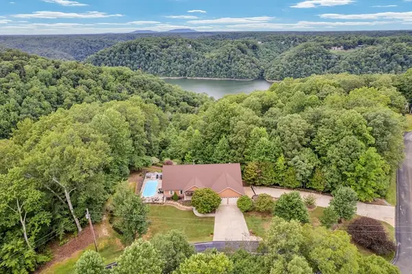 1005 Riverwatch Trace, SPARTA, TN 38583