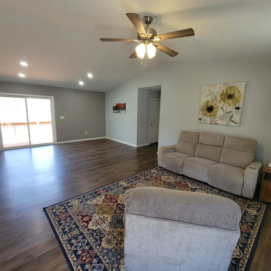 1039 Gray Eagle Dr, Crossville, TN 38572 - #3