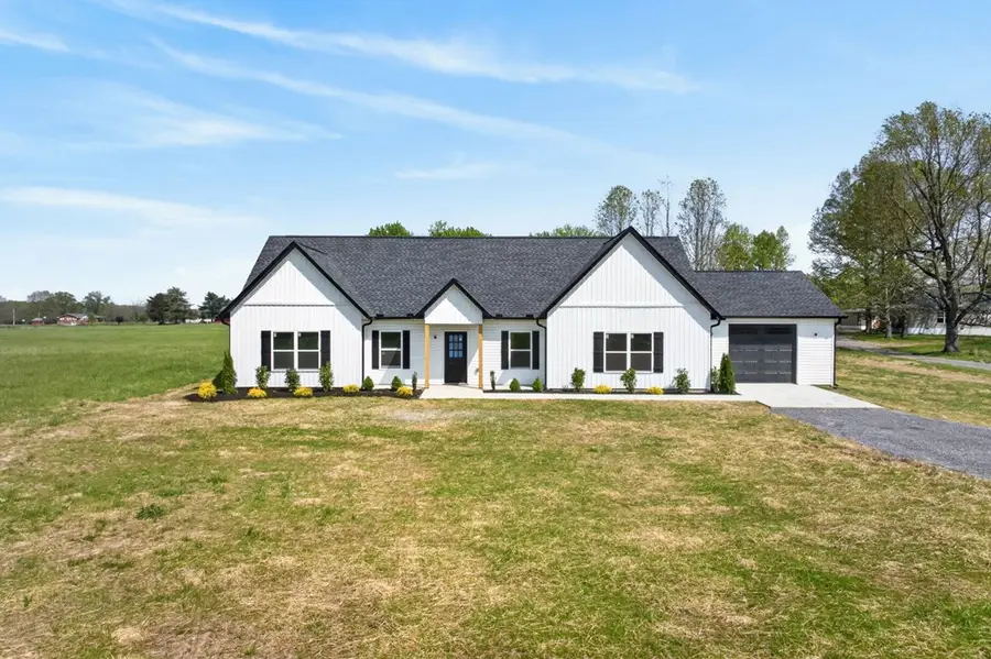 904&884 Swamp Rd, McMinnville, TN 37110 - #2