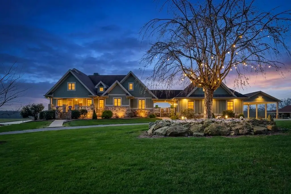 1201 Bridle Trail, Spencer, TN 38585 - #1