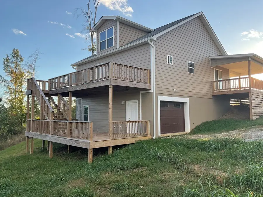 Address Withheld By Seller, Byrdstown, TN 38549 - #2