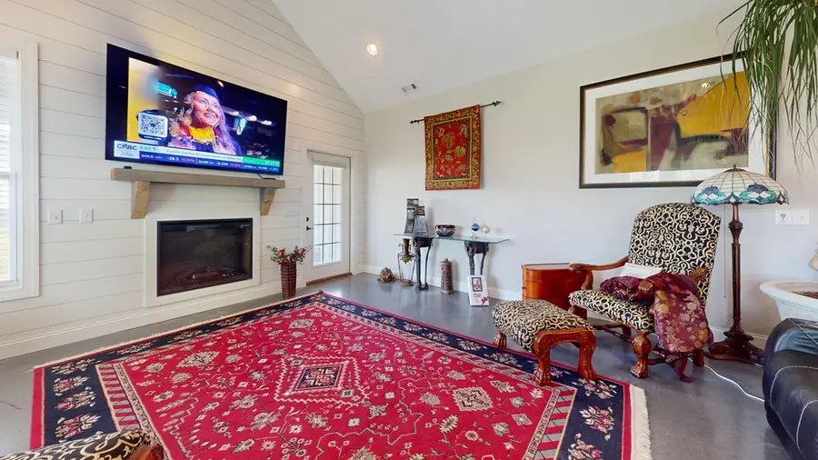 1425 E 10th St, Cookeville, TN 38501-2017 - #3