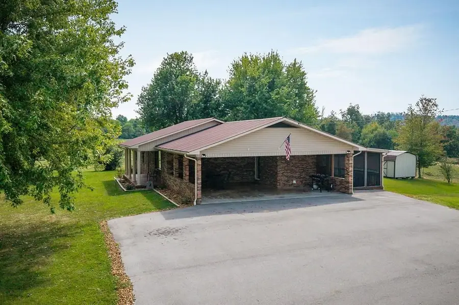 579 Old Celina Road, Allons, TN 38541 - #2