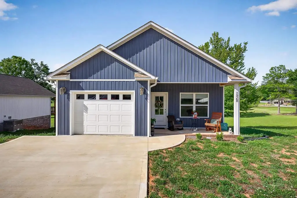 158 Honeysuckle Ln, Sparta, TN 38583 - #1