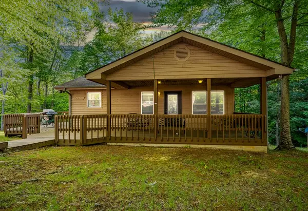118 Seminole Lane, Byrdstown, TN 38549