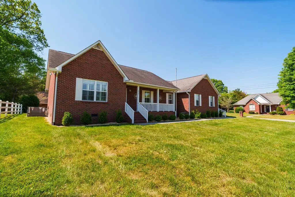 372 Brookside Dr., Algood, TN 38506 - #1
