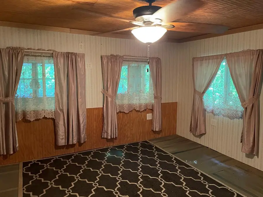 140 Spivey Ln, Gainesboro, TN 38562 - #2