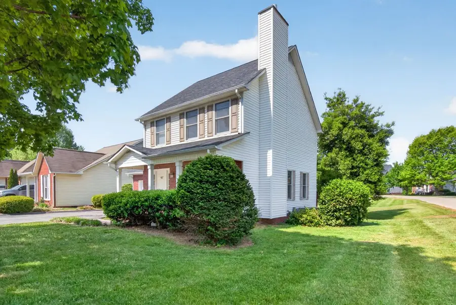 927 Nottingham Dr, Cookeville, TN 38506 - #2