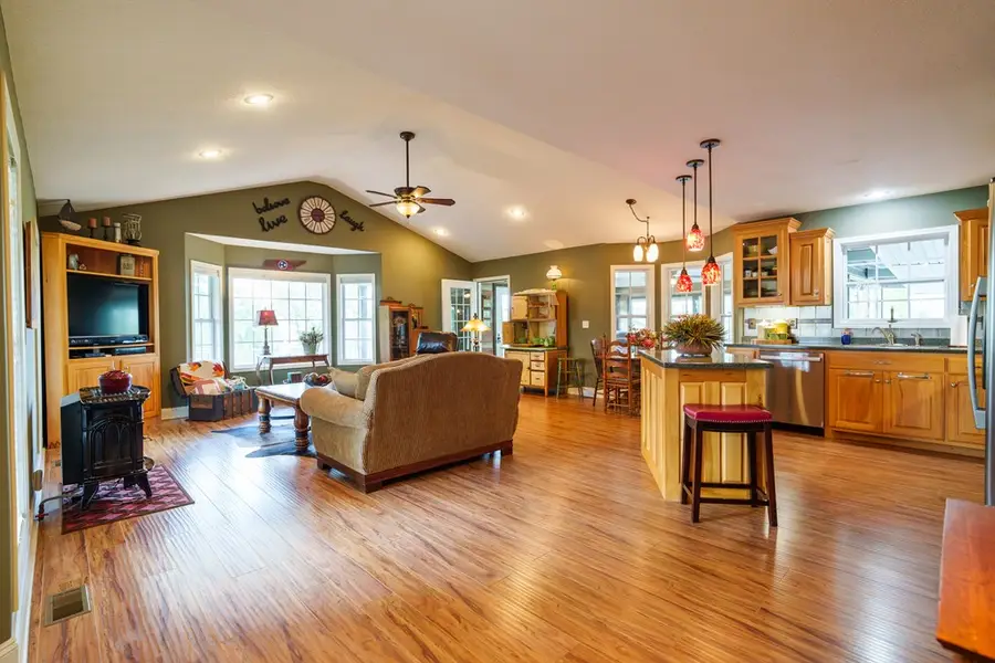 1074 Milk Plant, Sparta, TN 38583 - #3