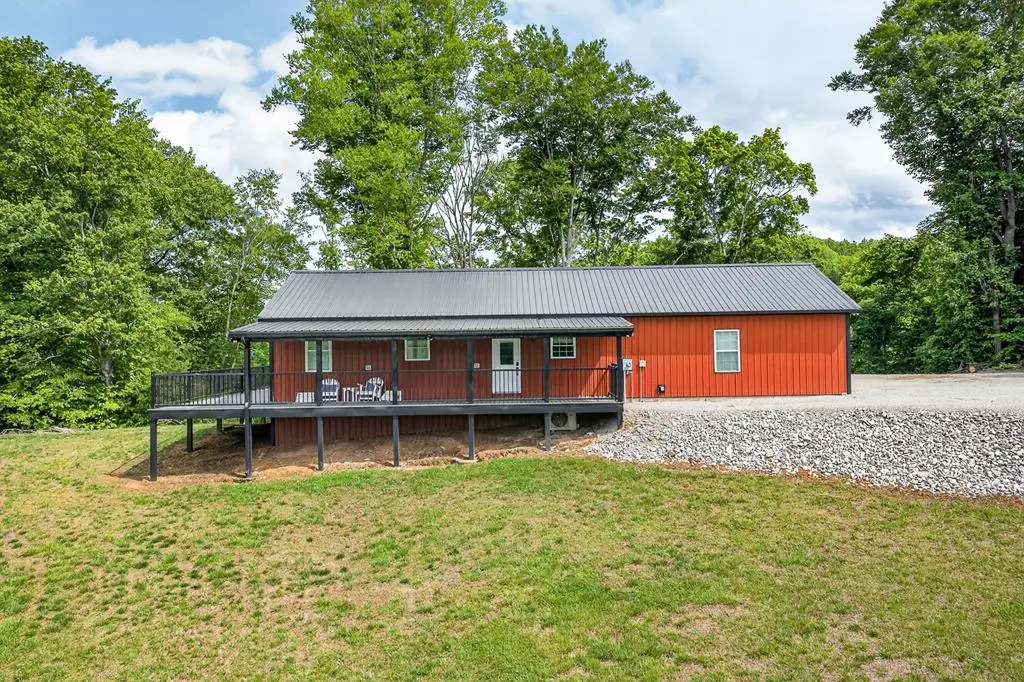 5218 Turney Groce Rd, Byrdstown, TN 38549 - #1