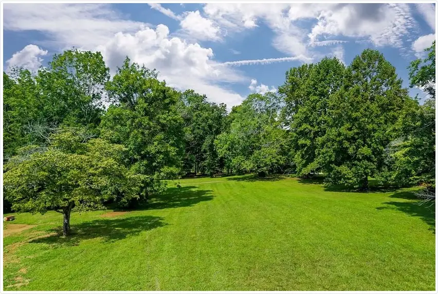 810 Breeding Ave, Cookeville, TN 38501 - #2
