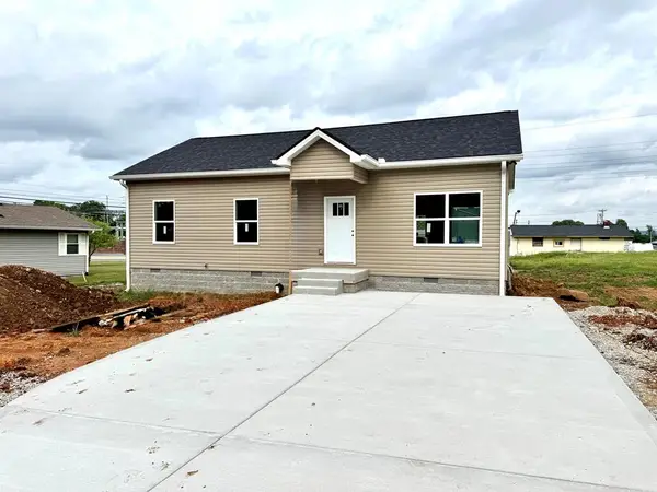 22 Garrett Ave, COOKEVILLE, TN 38501
