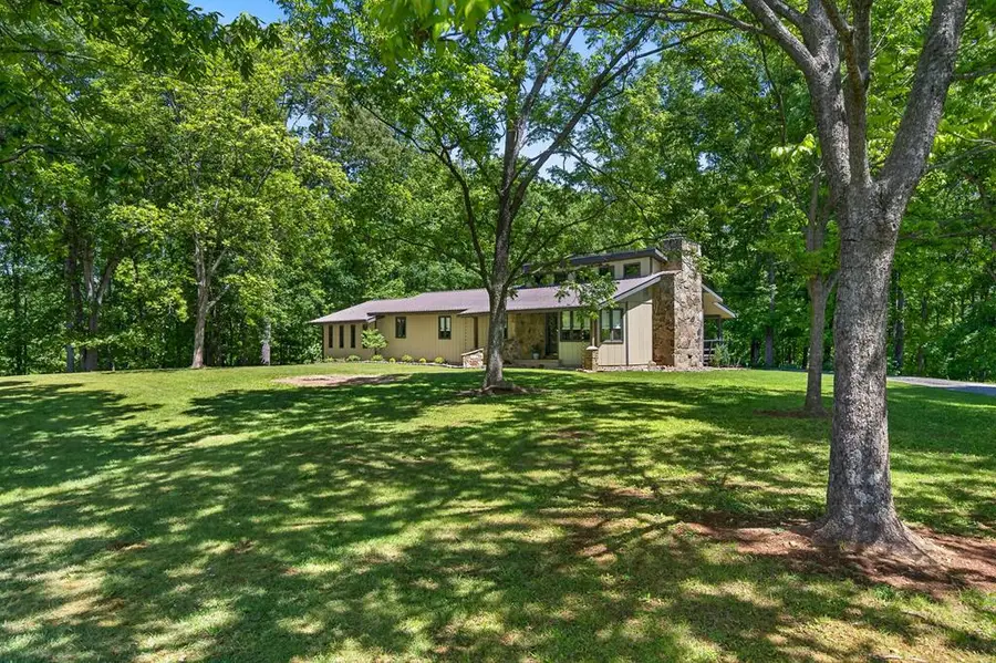 143 W Griffintown Rd, Sparta, TN 38583 - #2