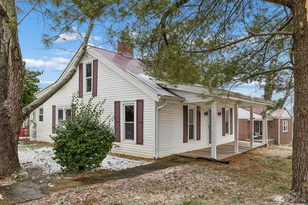 203 Hull Avenue, CARTHAGE, TN 37030