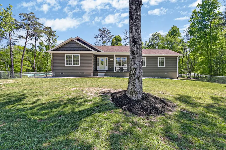 874 Deer Lodge Hwy, Clarkrange, TN 38553 - #3