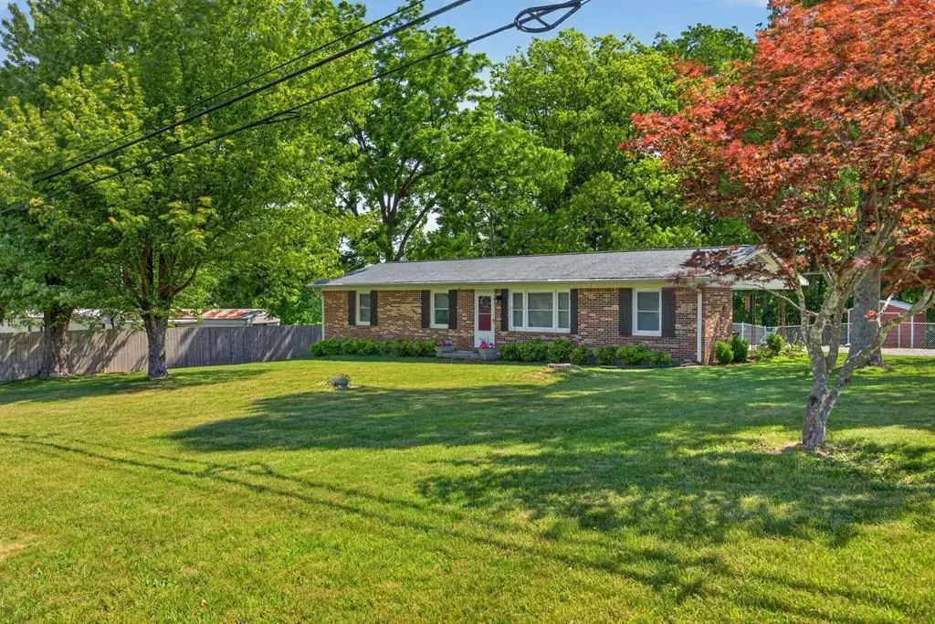 1052 Airport Rd, Livingston, TN 38570 - #1
