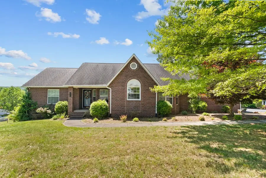 2415 N Pointe Cove Circle, Cookeville, TN 38506 - #2