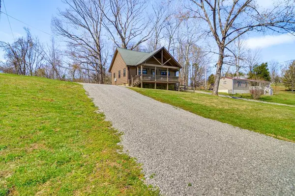 825 State Park Road, BURKESVILLE, KY 42717